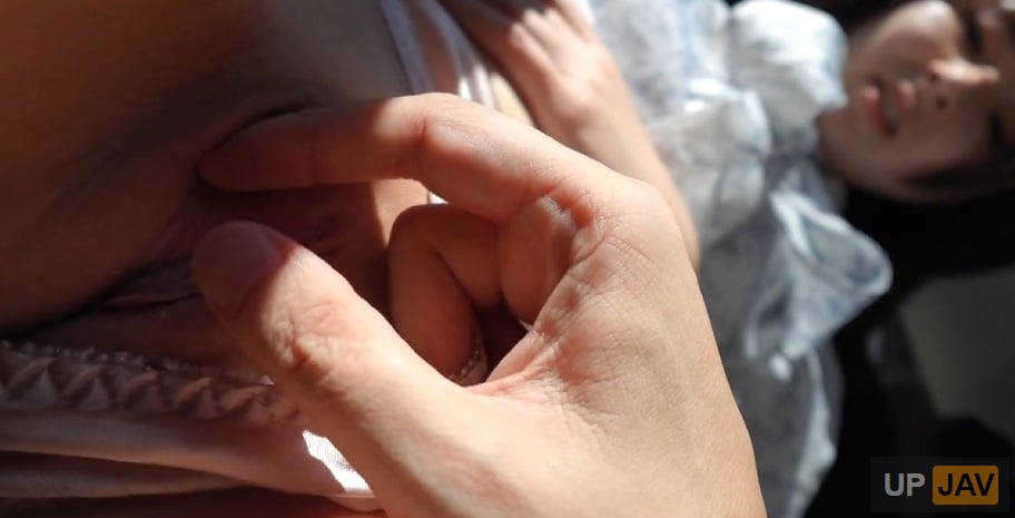 FC2-PPV-4583233 露出你的臉！限時3天！ ！十九歲的女大學生，一頭黑髮，笑容可愛透明！一種將你白皙的皮膚染成粉紅色並乖乖反應的染色劑。